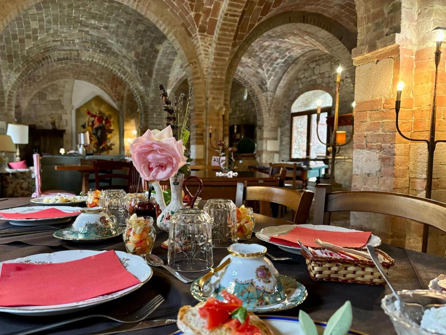 Residenza Santa Maria In Borraccia Bed & Breakfast Маляно ин Тоскана Екстериор снимка