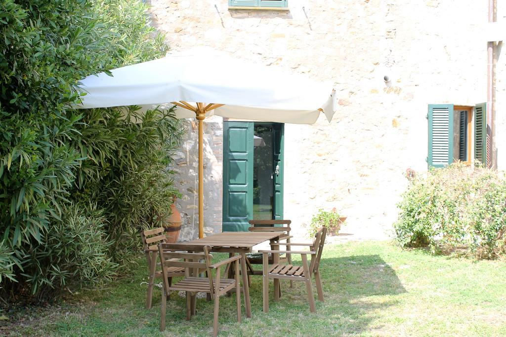 Residenza Santa Maria In Borraccia Bed & Breakfast Маляно ин Тоскана Екстериор снимка